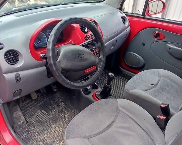 Красный Дэу Матиз, объемом двигателя 0.8 л и пробегом 234 тыс. км за 1200 $, фото 6 на Automoto.ua