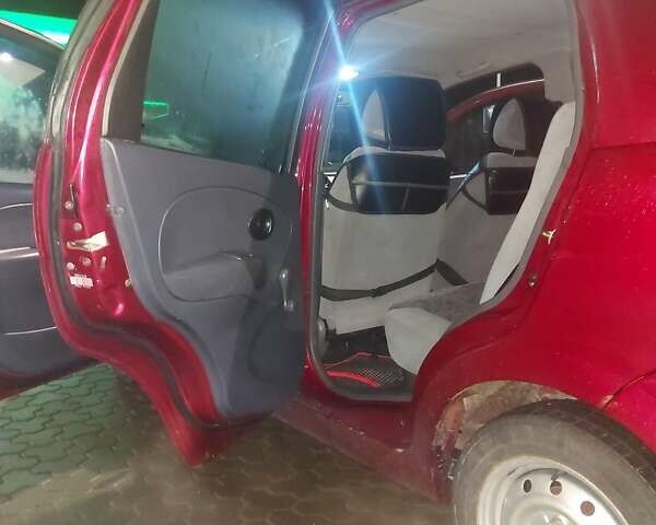 Червоний Деу Матіз, об'ємом двигуна 0.8 л та пробігом 160 тис. км за 2450 $, фото 7 на Automoto.ua