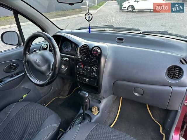 Красный Дэу Матиз, объемом двигателя 0.8 л и пробегом 155 тыс. км за 2800 $, фото 10 на Automoto.ua