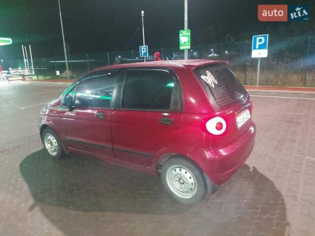 Червоний Деу Матіз, об'ємом двигуна 0.8 л та пробігом 160 тис. км за 2450 $, фото 6 на Automoto.ua