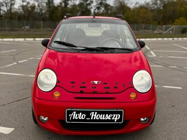 Деу Матіз 2006 у Запоріжжя на Automoto.ua Червоний Деу Матіз, об'ємом двигуна 0 л та пробігом 106 тис. км за 2200 $, фото 1 на Automoto.ua