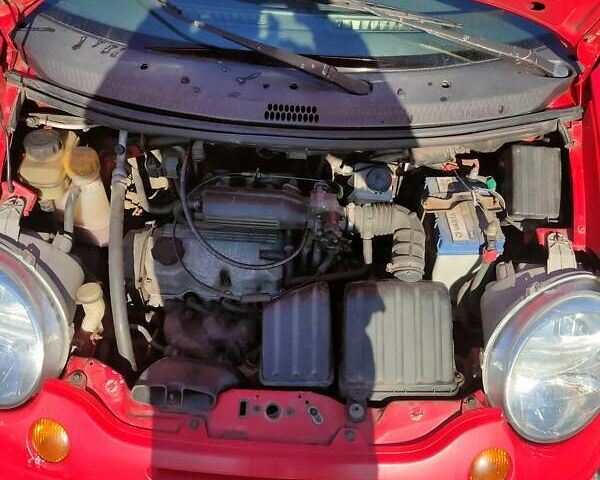 Красный Дэу Матиз, объемом двигателя 0.8 л и пробегом 160 тыс. км за 2100 $, фото 5 на Automoto.ua