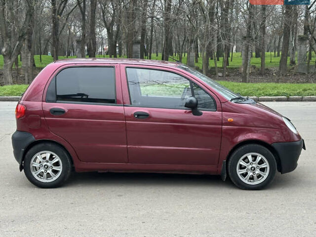 Красный Дэу Матиз, объемом двигателя 0.8 л и пробегом 155 тыс. км за 2800 $, фото 4 на Automoto.ua