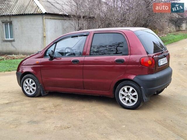 Красный Дэу Матиз, объемом двигателя 0.8 л и пробегом 155 тыс. км за 2800 $, фото 4 на Automoto.ua