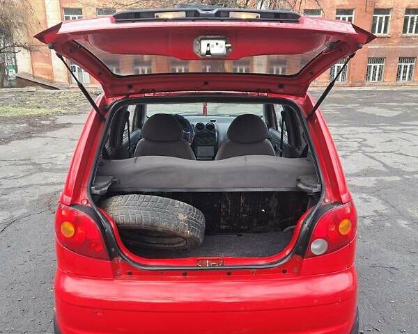 Красный Дэу Матиз, объемом двигателя 0.8 л и пробегом 166 тыс. км за 1999 $, фото 11 на Automoto.ua