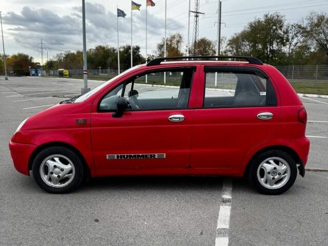 Деу Матіз 2006 у Запоріжжя на Automoto.ua Червоний Деу Матіз, об'ємом двигуна 0 л та пробігом 106 тис. км за 2200 $, фото 3 на Automoto.ua