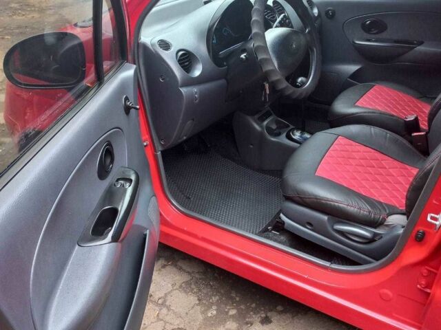 Червоний Деу Матіз, об'ємом двигуна 0.8 л та пробігом 64 тис. км за 3400 $, фото 8 на Automoto.ua