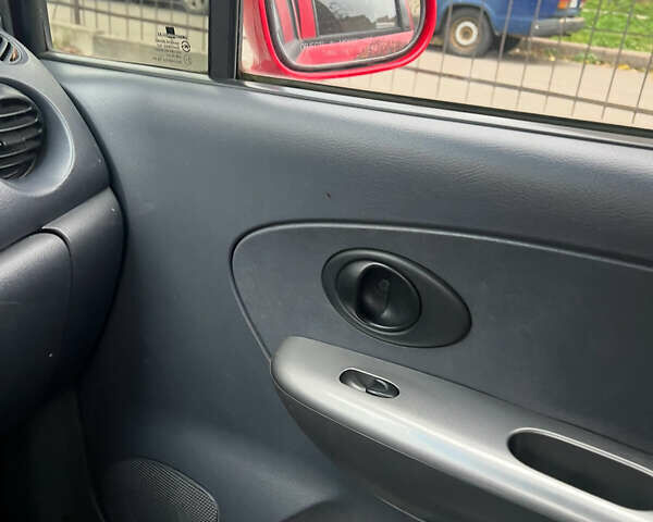 Красный Дэу Матиз, объемом двигателя 1 л и пробегом 111 тыс. км за 1700 $, фото 15 на Automoto.ua