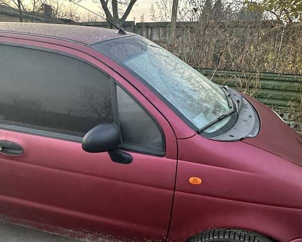 Червоний Деу Матіз, об'ємом двигуна 0.8 л та пробігом 96 тис. км за 2300 $, фото 1 на Automoto.ua