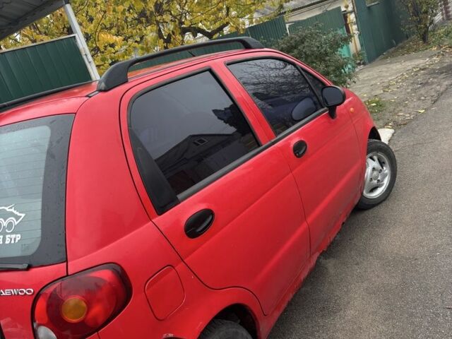 Красный Дэу Матиз, объемом двигателя 0.8 л и пробегом 132 тыс. км за 2200 $, фото 1 на Automoto.ua