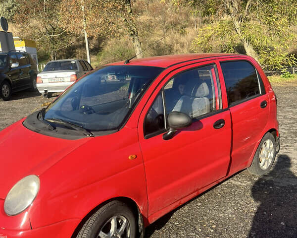 Деу Матіз 2007 у Одесі на Automoto.ua Червоний Деу Матіз, об'ємом двигуна 0.8 л та пробігом 113 тис. км за 2500 $, фото 1 на Automoto.ua