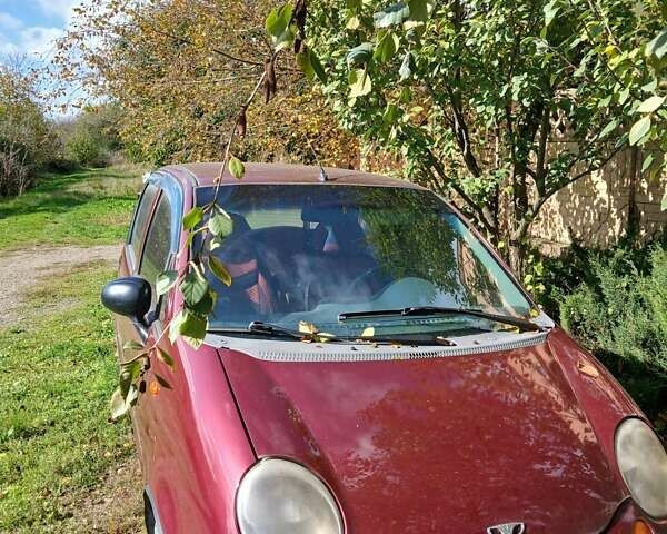 Червоний Деу Матіз, об'ємом двигуна 0.8 л та пробігом 191 тис. км за 2100 $, фото 3 на Automoto.ua