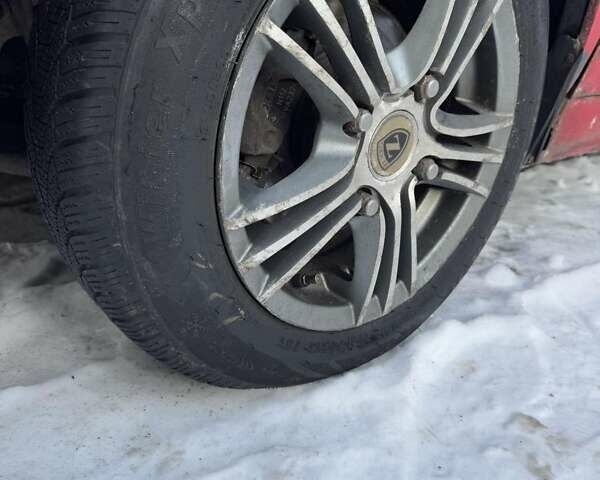 Красный Дэу Матиз, объемом двигателя 0.8 л и пробегом 176 тыс. км за 1600 $, фото 1 на Automoto.ua
