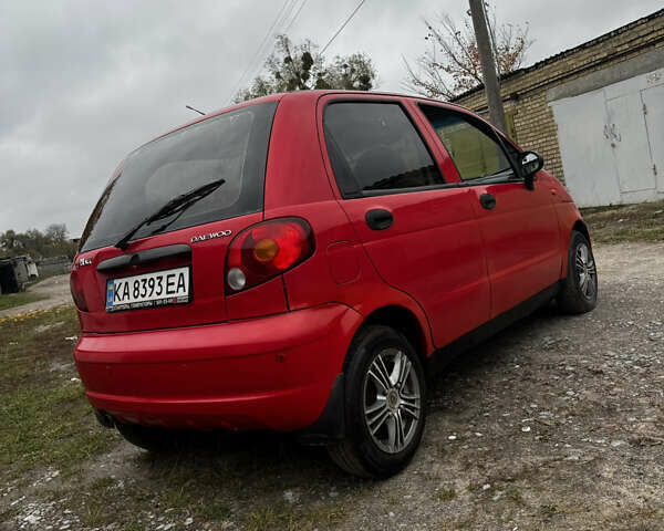 Червоний Деу Матіз, об'ємом двигуна 0.8 л та пробігом 210 тис. км за 2100 $, фото 4 на Automoto.ua