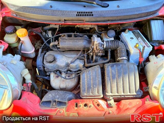Красный Дэу Матиз, объемом двигателя 0.8 л и пробегом 1 тыс. км за 3000 $, фото 9 на Automoto.ua