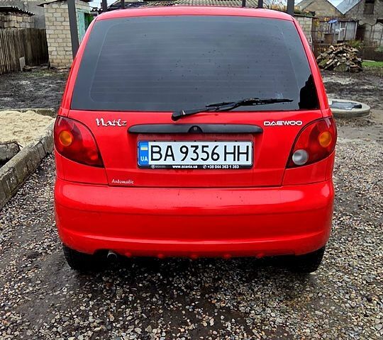 Червоний Деу Матіз, об'ємом двигуна 0.8 л та пробігом 182 тис. км за 2500 $, фото 3 на Automoto.ua