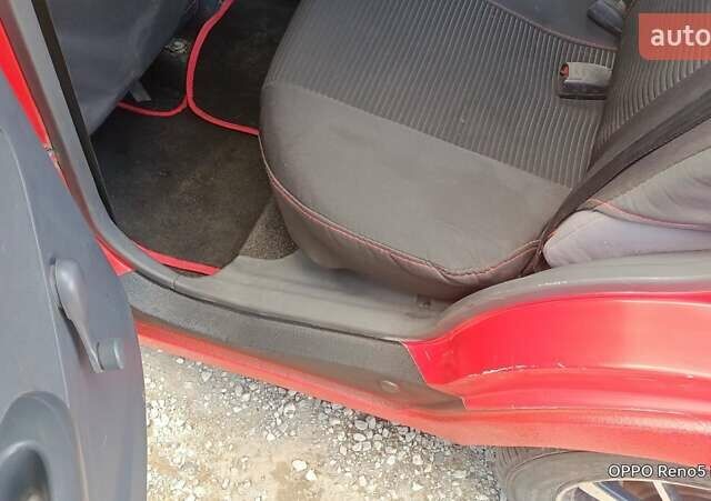 Червоний Деу Матіз, об'ємом двигуна 0.8 л та пробігом 110 тис. км за 2550 $, фото 11 на Automoto.ua