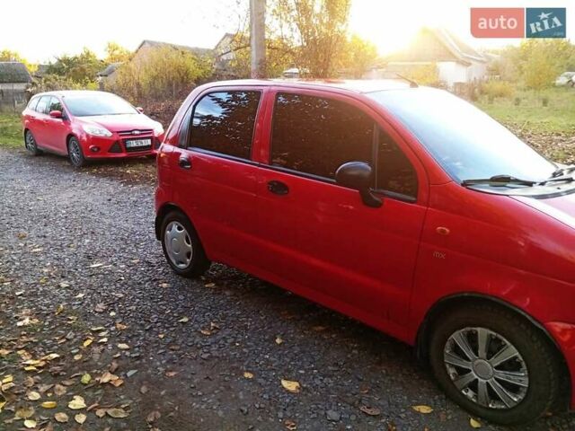 Деу Матіз 2007 у Золотоноше на Automoto.ua Червоний Деу Матіз, об'ємом двигуна 0.8 л та пробігом 138 тис. км за 2599 $, фото 10 на Automoto.ua