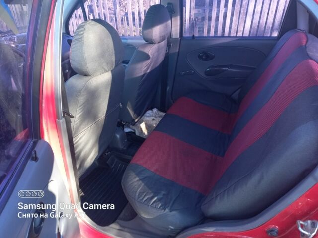 Червоний Деу Матіз, об'ємом двигуна 0.8 л та пробігом 187 тис. км за 1890 $, фото 2 на Automoto.ua