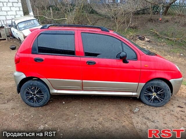 Красный Дэу Матиз, объемом двигателя 1 л и пробегом 132 тыс. км за 2500 $, фото 6 на Automoto.ua