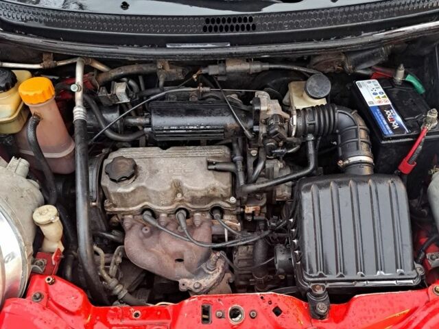 Червоний Деу Матіз, об'ємом двигуна 0.8 л та пробігом 143 тис. км за 3200 $, фото 7 на Automoto.ua