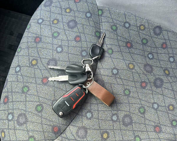 Красный Дэу Матиз, объемом двигателя 0.8 л и пробегом 175 тыс. км за 2850 $, фото 33 на Automoto.ua