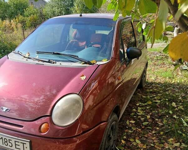 Червоний Деу Матіз, об'ємом двигуна 0.8 л та пробігом 191 тис. км за 2100 $, фото 4 на Automoto.ua