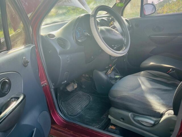 Красный Дэу Матиз, объемом двигателя 0.8 л и пробегом 125 тыс. км за 2400 $, фото 9 на Automoto.ua