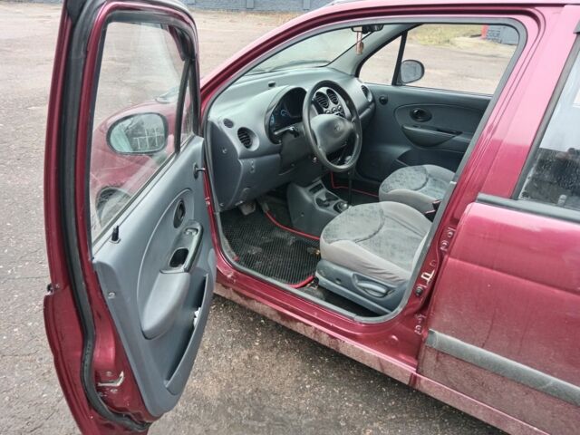 Червоний Деу Матіз, об'ємом двигуна 0.8 л та пробігом 160 тис. км за 2600 $, фото 4 на Automoto.ua