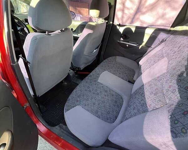 Красный Дэу Матиз, объемом двигателя 0.8 л и пробегом 138 тыс. км за 1500 $, фото 3 на Automoto.ua