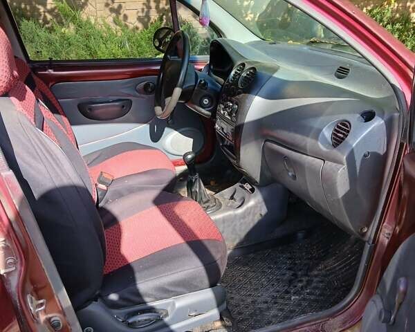 Червоний Деу Матіз, об'ємом двигуна 0.8 л та пробігом 191 тис. км за 2100 $, фото 1 на Automoto.ua