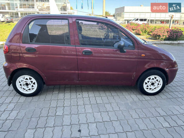 Красный Дэу Матиз, объемом двигателя 0.8 л и пробегом 174 тыс. км за 2800 $, фото 3 на Automoto.ua