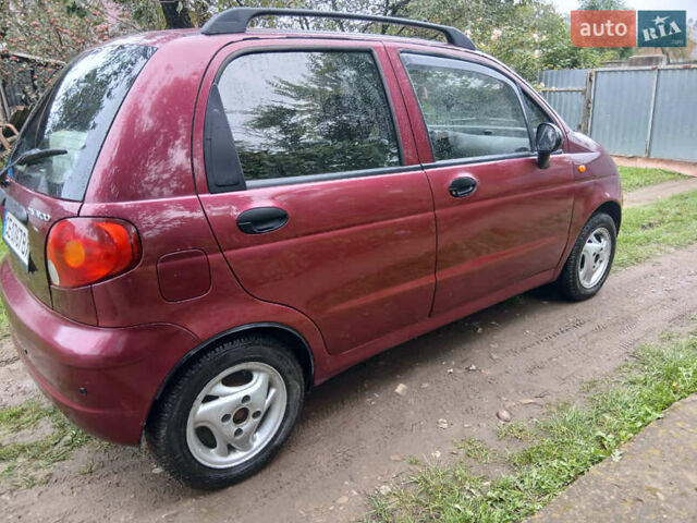 Червоний Деу Матіз, об'ємом двигуна 0.8 л та пробігом 156 тис. км за 3200 $, фото 2 на Automoto.ua