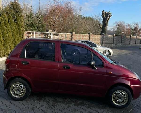 Червоний Деу Матіз, об'ємом двигуна 0.8 л та пробігом 174 тис. км за 2900 $, фото 2 на Automoto.ua