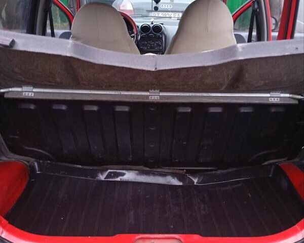 Червоний Деу Матіз, об'ємом двигуна 0.8 л та пробігом 120 тис. км за 2200 $, фото 2 на Automoto.ua