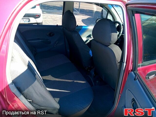 Красный Дэу Матиз, объемом двигателя 0.8 л и пробегом 130 тыс. км за 3800 $, фото 8 на Automoto.ua