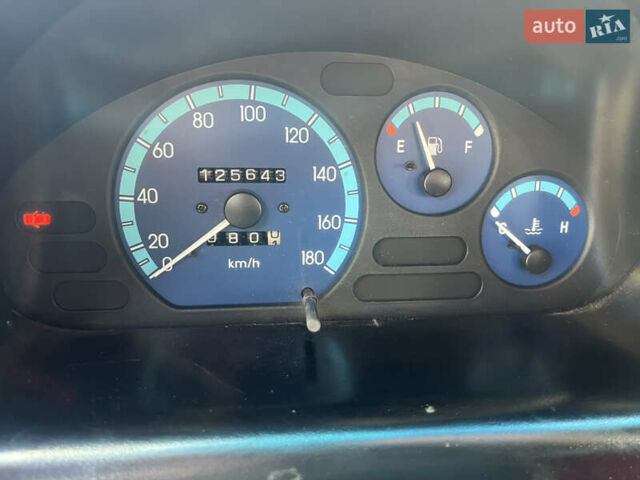 Дэу Матиз 2007 в Львове на Automoto.ua Красный Дэу Матиз, объемом двигателя 1 л и пробегом 125 тыс. км за 2600 $, фото 8 на Automoto.ua