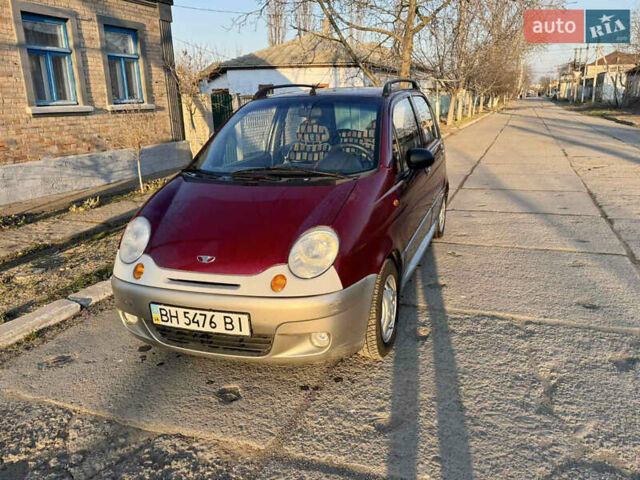 Красный Дэу Матиз, объемом двигателя 1 л и пробегом 168 тыс. км за 1550 $, фото 2 на Automoto.ua