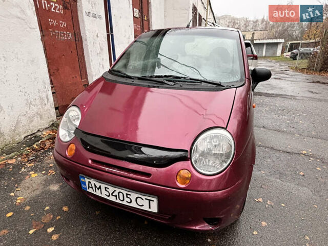 Червоний Деу Матіз, об'ємом двигуна 0.8 л та пробігом 142 тис. км за 2400 $, фото 3 на Automoto.ua
