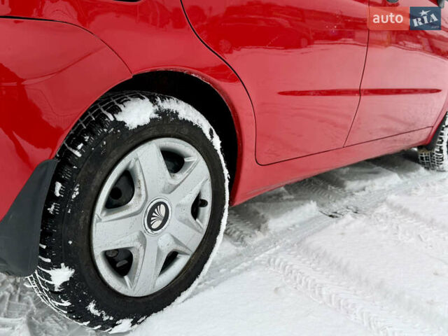 Красный Дэу Матиз, объемом двигателя 0.8 л и пробегом 93 тыс. км за 3550 $, фото 31 на Automoto.ua