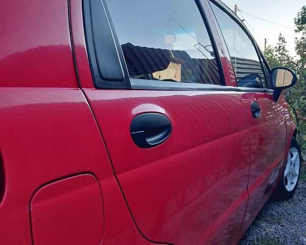 Червоний Деу Матіз, об'ємом двигуна 0.8 л та пробігом 172 тис. км за 1700 $, фото 2 на Automoto.ua