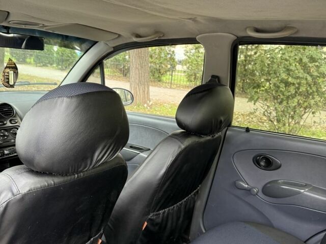 Червоний Деу Матіз, об'ємом двигуна 0.8 л та пробігом 145 тис. км за 2350 $, фото 8 на Automoto.ua