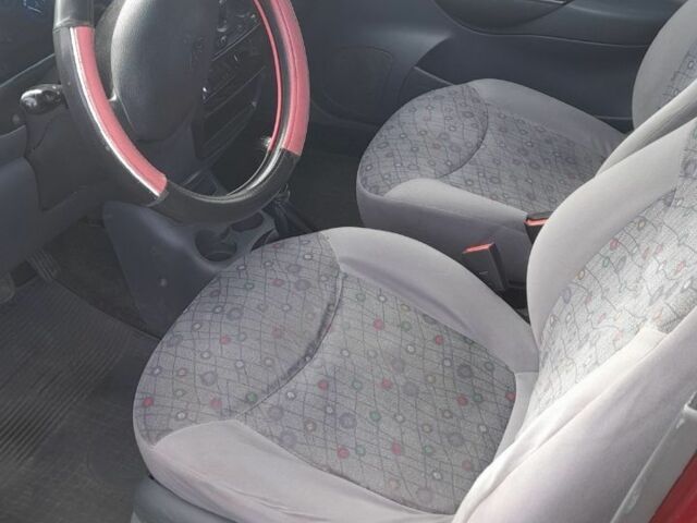 Червоний Деу Матіз, об'ємом двигуна 0.8 л та пробігом 180 тис. км за 2000 $, фото 7 на Automoto.ua