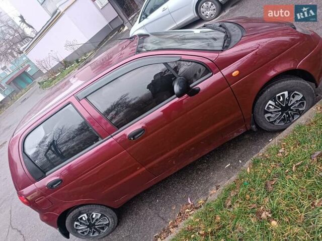 Червоний Деу Матіз, об'ємом двигуна 0.8 л та пробігом 90 тис. км за 2300 $, фото 6 на Automoto.ua