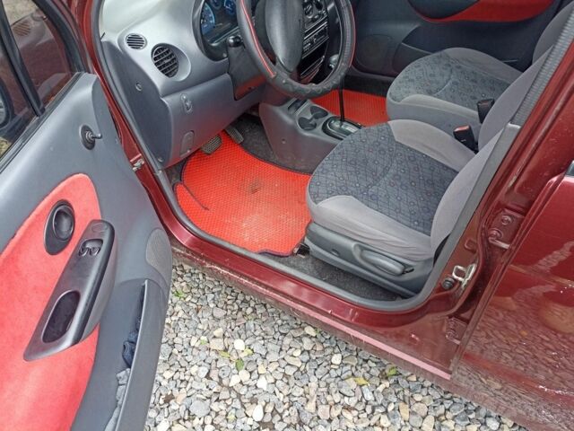 Червоний Деу Матіз, об'ємом двигуна 0.8 л та пробігом 113 тис. км за 2300 $, фото 4 на Automoto.ua