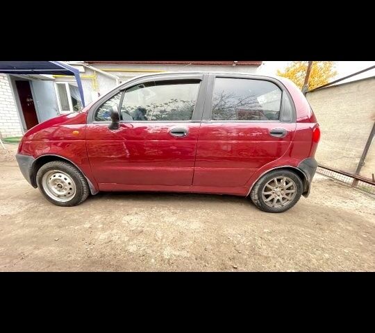 Червоний Деу Матіз, об'ємом двигуна 0 л та пробігом 195 тис. км за 2150 $, фото 4 на Automoto.ua