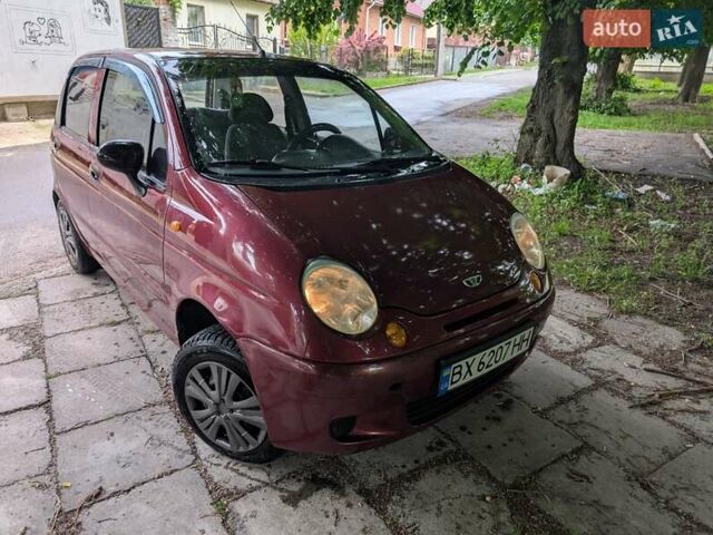 Червоний Деу Матіз, об'ємом двигуна 0.8 л та пробігом 128 тис. км за 2100 $, фото 4 на Automoto.ua