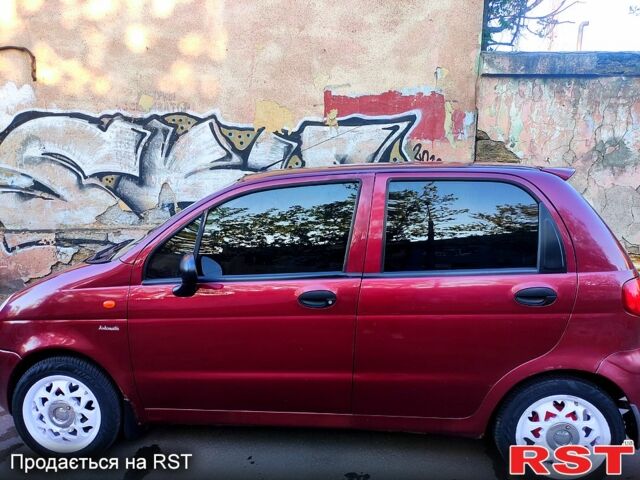 Червоний Деу Матіз, об'ємом двигуна 0.8 л та пробігом 186 тис. км за 2800 $, фото 5 на Automoto.ua