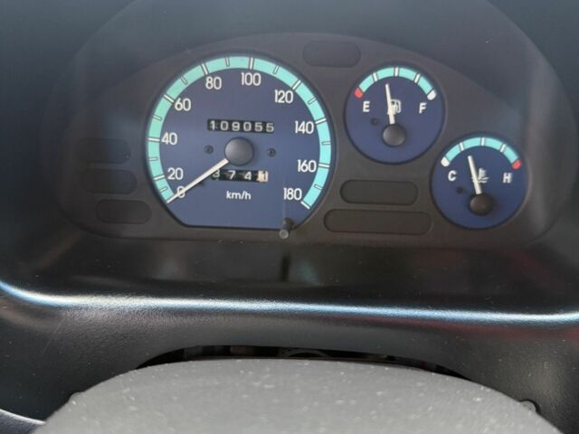 Красный Дэу Матиз, объемом двигателя 0.8 л и пробегом 109 тыс. км за 3500 $, фото 6 на Automoto.ua