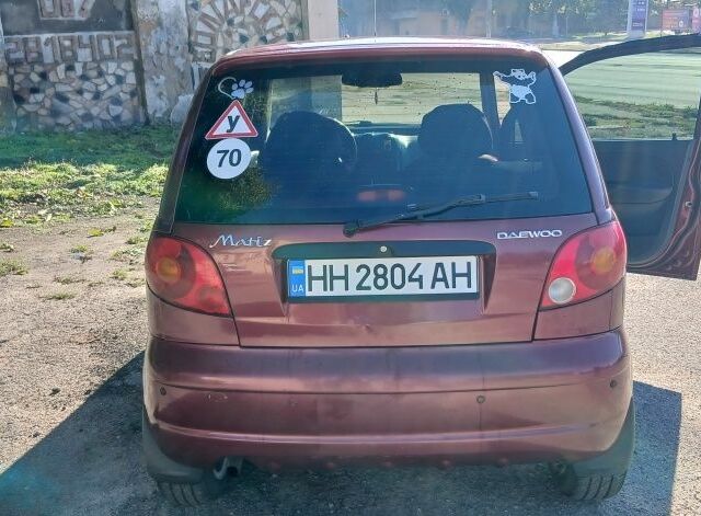 Красный Дэу Матиз, объемом двигателя 0.8 л и пробегом 180 тыс. км за 2800 $, фото 2 на Automoto.ua